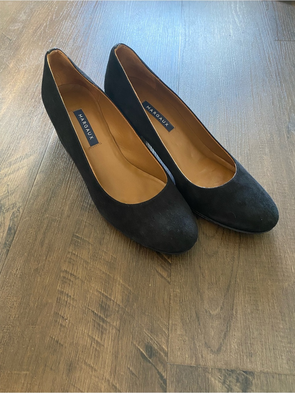 Margaux the heel black block suede pumps 40M US Size 9.5